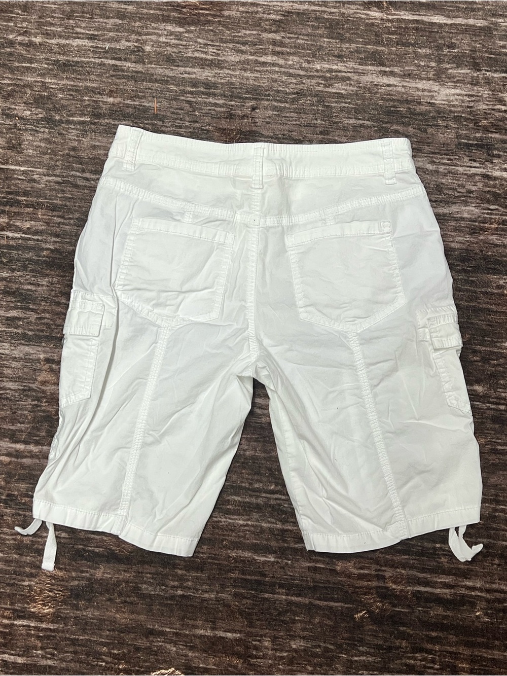 Style & Co. Women’s White Cargo Shorts - Picture 2 of 5